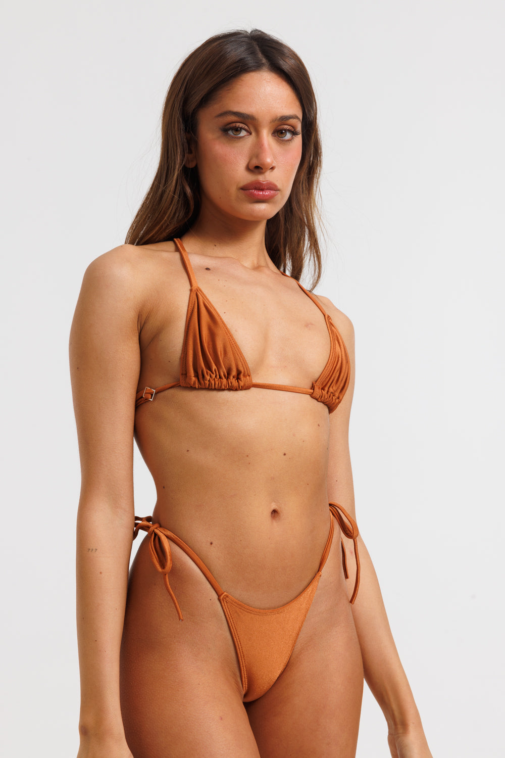 Caramel Triangle Bottom